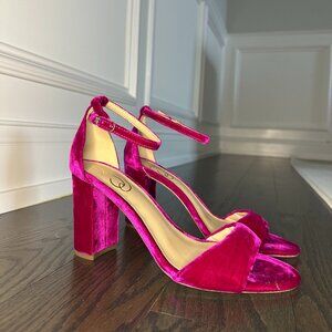 Hot Pink Heels